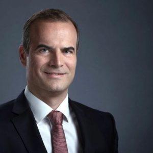 Παπαστράτος: Πρωτοβουλία για αποτροπή πρόσβασης των ανηλίκων σε προϊόντα καπνού