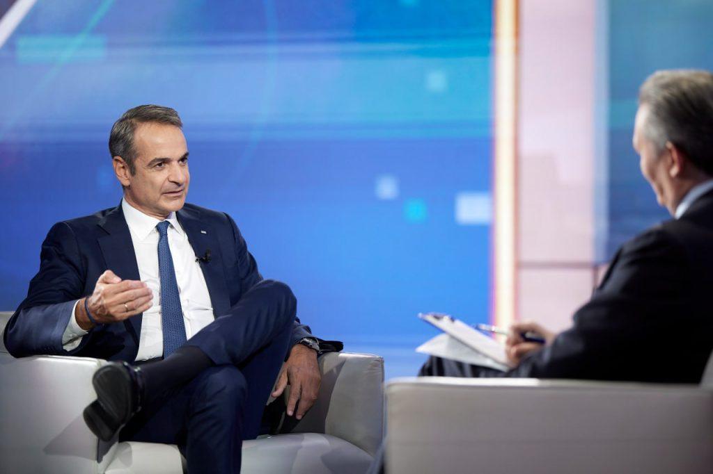 Μητσοτάκης σε Bloomberg: Υπέρ της επένδυσης της UniCredit στην Alpha