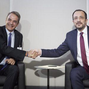 Καλώδιο Ελλάδας – Κύπρου: Προσηλωμένοι Μητσοτάκης και Χριστοδουλίδης στο έργο