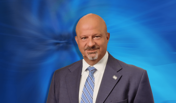 Cenergy Holdings: Ανεβάζει κέρδη και χτίζει εργοστάσια εν καιρώ πολέμου