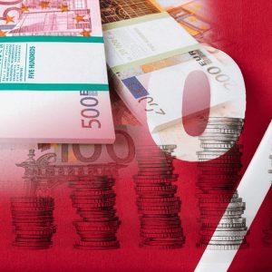 Καταθέσεις: Αυξάνονται μαζί με την κοινωνική υστέρηση 
