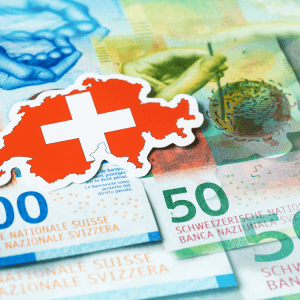 Ελβετία: Καταψηφίστηκε με ποσοστό 79% η πρόταση για υπερφορολόγηση των πλουσίων