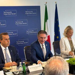 Παπασταύρου: Σημαντικός ενεργειακός κόμβος η Ελλάδα