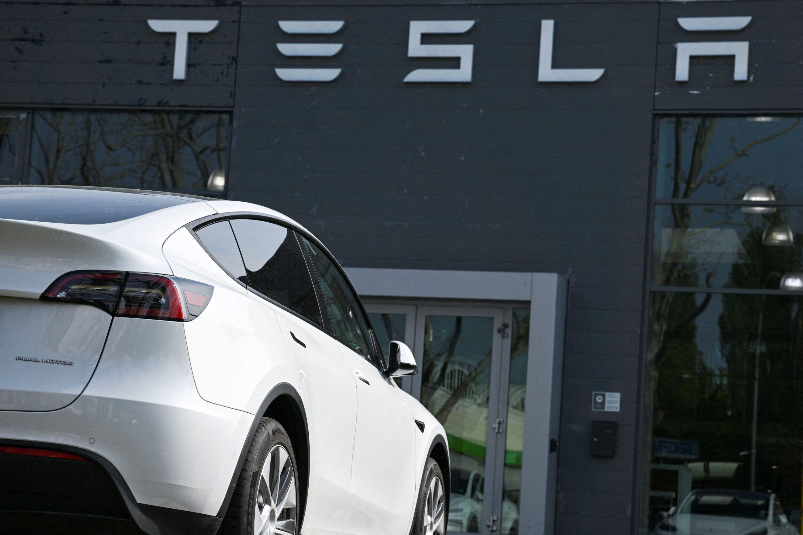 Tesla: Το γερμανικό εργοστάσιο σχεδιάζει να αυξήσει την παραγωγή