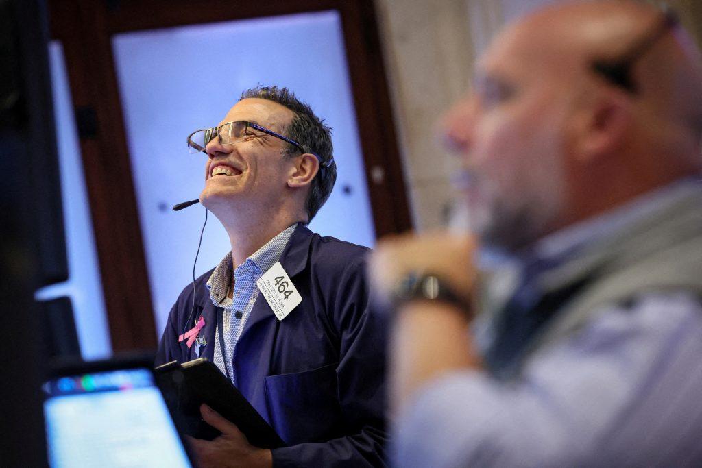 Wall Street: Google και Macy’s ανεβάζουν τη Wall Street