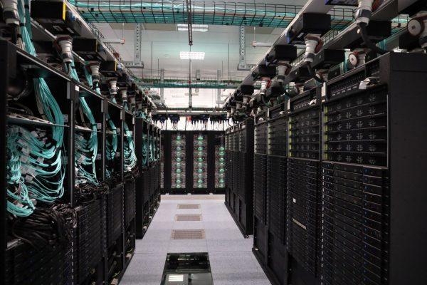 Data Centers: Με ή χωρίς αντιδράσεις, βρίσκονται στο κέντρο της συζήτησης