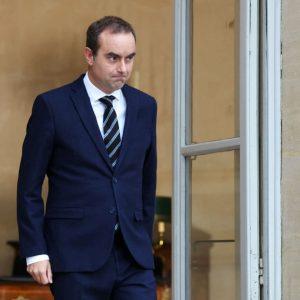 Capital Economics: Κατέρριψε ακόμη και το ρεκόρ της Λιζ Τρας ο Λεκορνί