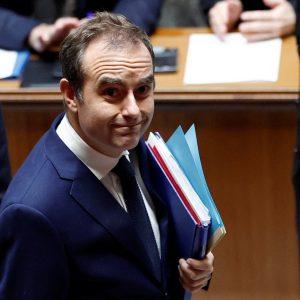 Λεκορνί: Επιβίωσε της πρότασης μομφής ο Λεκορνί