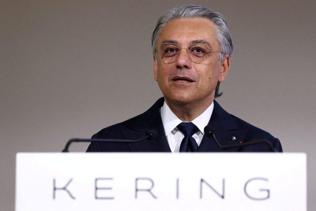 Kering: Έκλεισε το deal για πώληση της μονάδας ομορφιάς στη L’Oréal