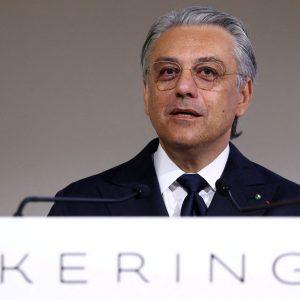 Kering: Έκλεισε το deal για πώληση της μονάδας ομορφιάς στη L’Oréal