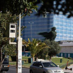 Τι ισχύει τελικά με τις κάμερες στους δρόμους
