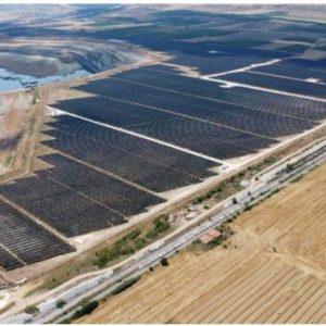 ΔΕΗ: Στο 90% η κατασκευή των φωτοβολταϊκών ισχύος 2,13 GW στη Δ. Μακεδονία