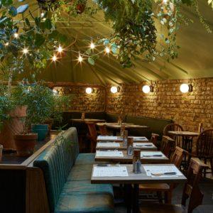 Ακρίβεια στο βοδινό: Τα steakhouses σε ΗΠΑ και Βρετανία δοκιμάζουν τα όριά τους