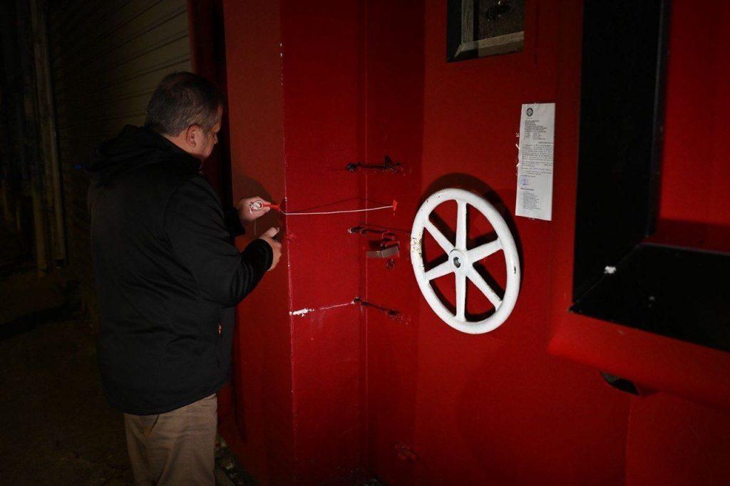 Δήμος Αθηναίων: «Σφράγισε» το μπαρ στο Γκάζι