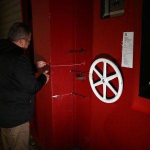 Δήμος Αθηναίων: «Σφράγισε» το μπαρ στο Γκάζι
