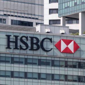 HSBC Sees Steady Greek Growth Amid Slow Inflation Decline