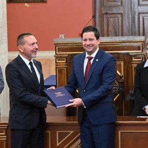 ΕΚΠΑ: Εκδήλωση προς τιμήν του Γιάννη Στουρνάρα
