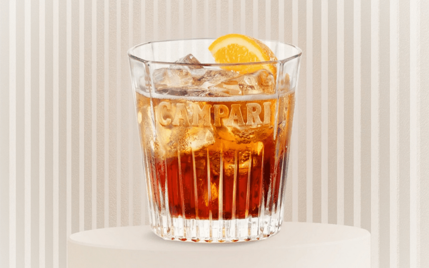 Campari: Κατασχέσεις 1,3 δισ. ευρώ για φοροδιαφυγή, ύστερα από την οικονομική ανάκαμψη