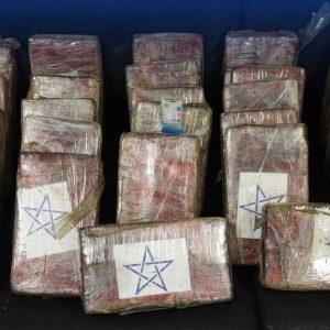 ΑΑΔΕ: Εντοπίστηκαν 39 κιλά κοκαΐνης σε κοντέινερ με μπανάνες στον Πειραιά