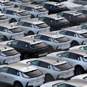 GM: Αυξάνει τις προβλέψεις για τα ετήσια κέρδη της εν μέσω ελάφρυνσης των δασμών