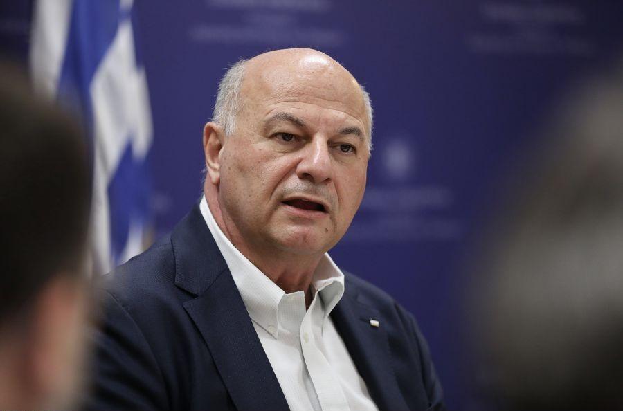 Ευλογιά προβάτων: Φάκελο με στοιχεία παρέδωσε στον Εισαγγελέα του Αρείου Πάγου ο Κ. Τσιάρας