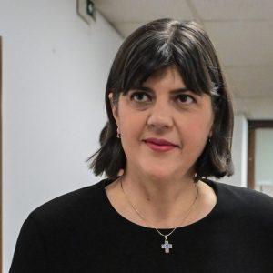 Λάουρα Κοβέσι: Σε εξέλιξη η συνέντευξη Τύπου της Ευρωπαίας Εισαγγελέως