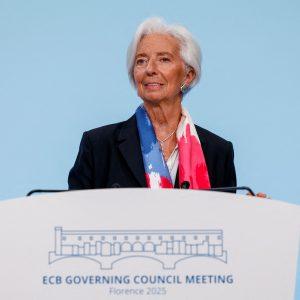 Λαγκάρντ: Πώς συμφώνησαν «γεράκια και περιστέρια» στην ΕΚΤ