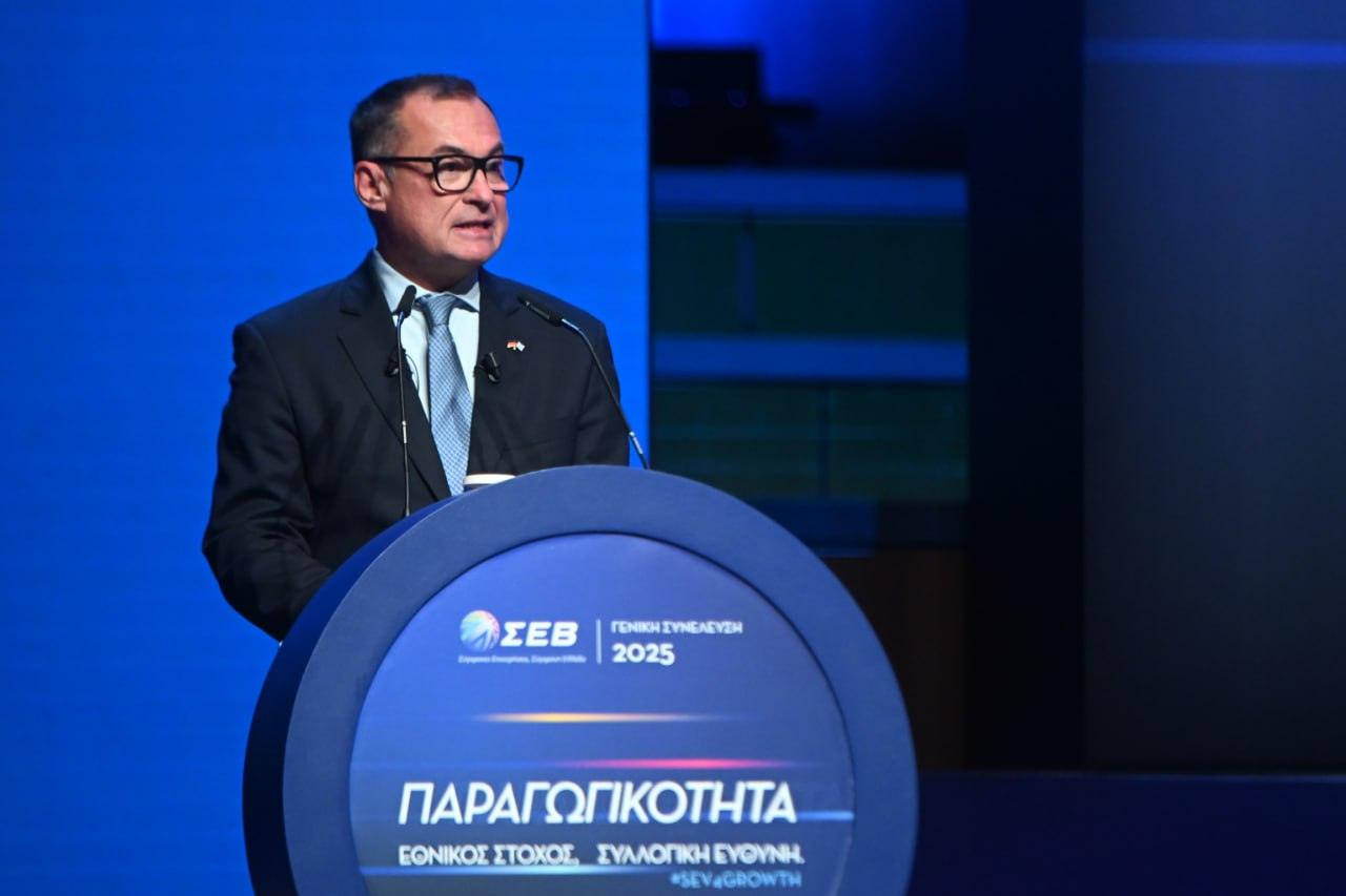 Νάγκελ: Η Ελλάδα πηγή έμπνευσης για την Ευρώπη- Χρειαζόμαστε κοινό αμυντικό προϋπολογισμό