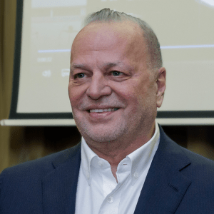 Μυτιληναίος: Συνεχίζει τις αγορές μετοχών της Metlen