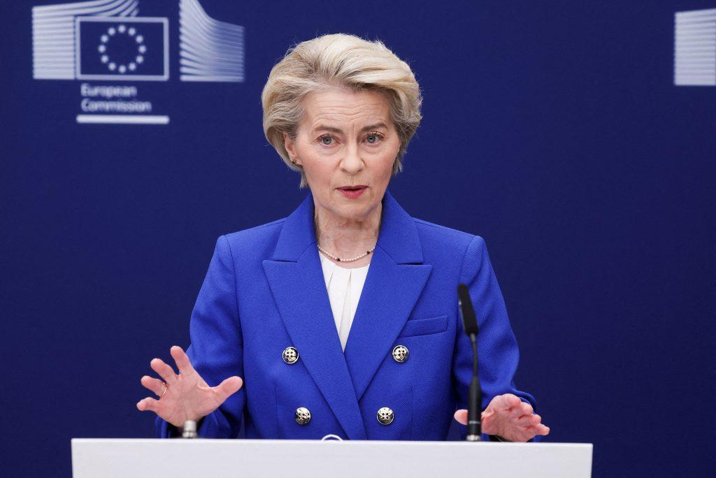 Ούρσουλα φον ντερ Λάιεν: Η ΕΕ θα επενδύσει 400 δισ. ευρώ στο Global Gateway
