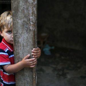 ΚΕΠΕ: Νέος δείκτης μετρά την πραγματική διάσταση της παιδικής φτώχειας στη χώρα