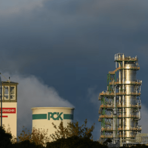 Γερμανία: Ζητά εξαίρεση από τις κυρώσεις για τα διυλιστήρια της Rosneft