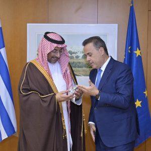 Παπασταύρου: Στρατηγικές οι σχέσεις Ελλάδας – Σαουδικής Αραβίας στον τομέα της ενέργειας