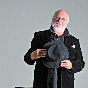 Iconic Greek Performer, Songwriter Dionysis Savvopoulos, 81, Dies