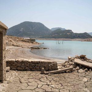 High-Ranking Gov’t Meeting on Threat of Water Shortage