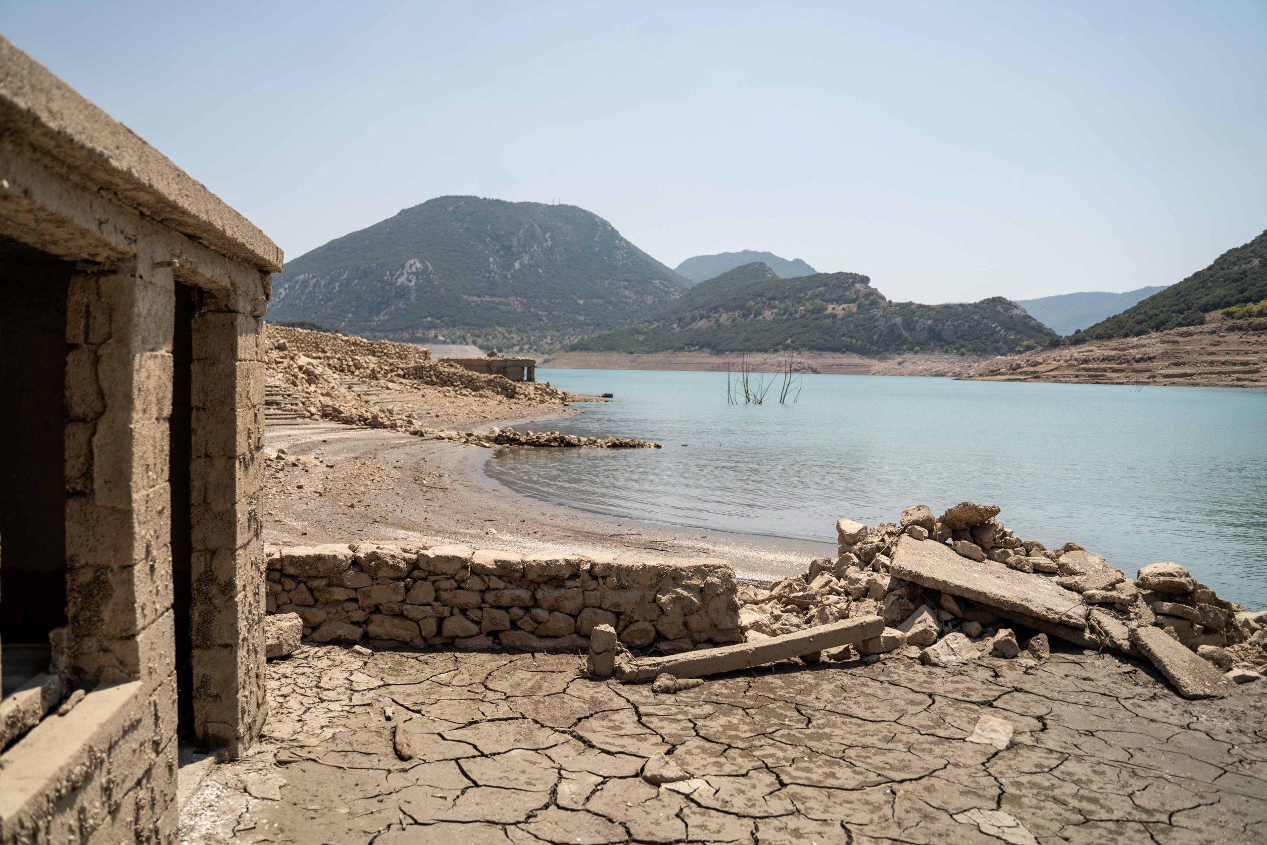 High-Ranking Gov’t Meeting on Threat of Water Shortage