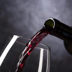 Κρασί: Ο Παγκόσμιος Οργανισμός Υγείας στοχεύει στην κατάχρηση και όχι στη μέτρια κατανάλωση