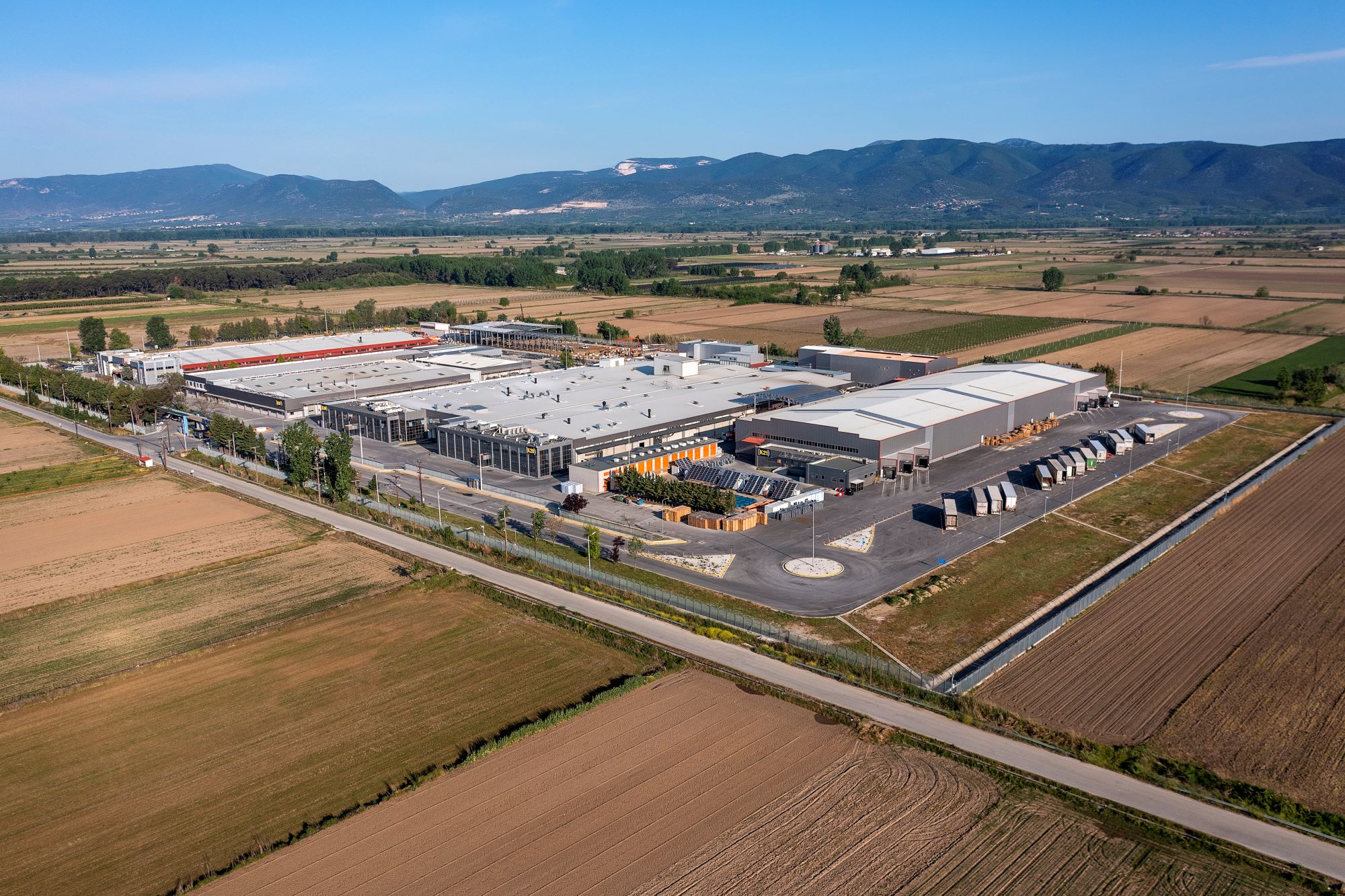 TÜV AUSTRIA στην Ελλάδα: Πιστοποιεί την Sunlight Group για πρώτη φορά σε ομιλικό επίπεδο