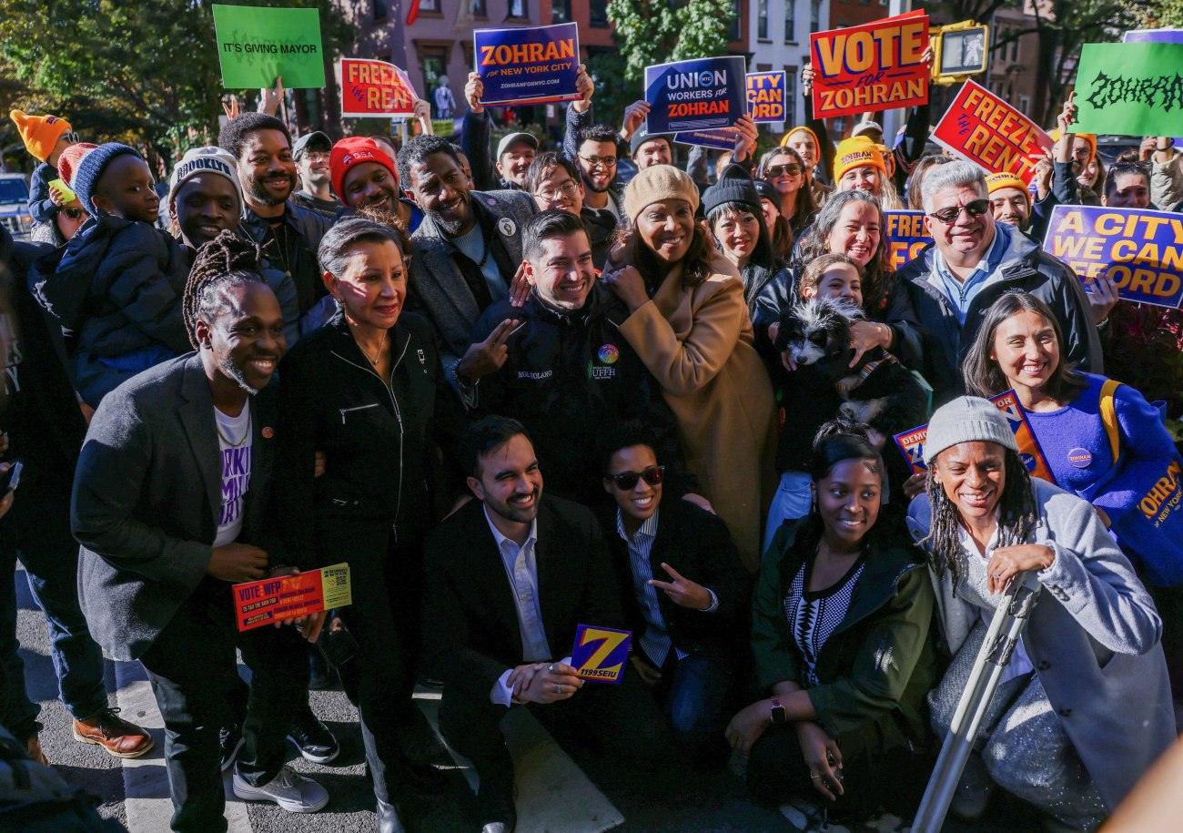 Νέα Υόρκη: Μεγάλος νικητής ο Ζόχραν Μαμντάνι – «Επόμενη και τελευταία στάση Δημαρχείο»