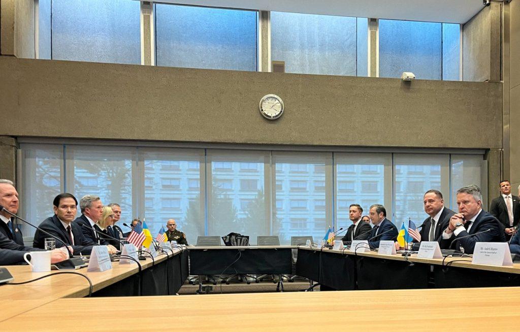 Ουκρανία: Αλλαγές στο σχέδιο Τραμπ – Αφαιρέθηκαν 9 σημεία