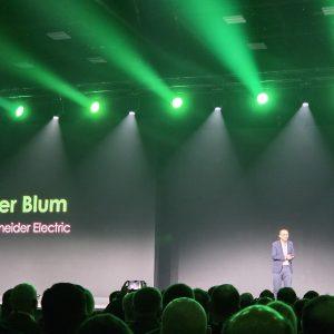 Schneider Electric: Tο μέλλον βασίζεται στην καινοτομία, την συνεργασία και την τεχνολογική εξέλιξη