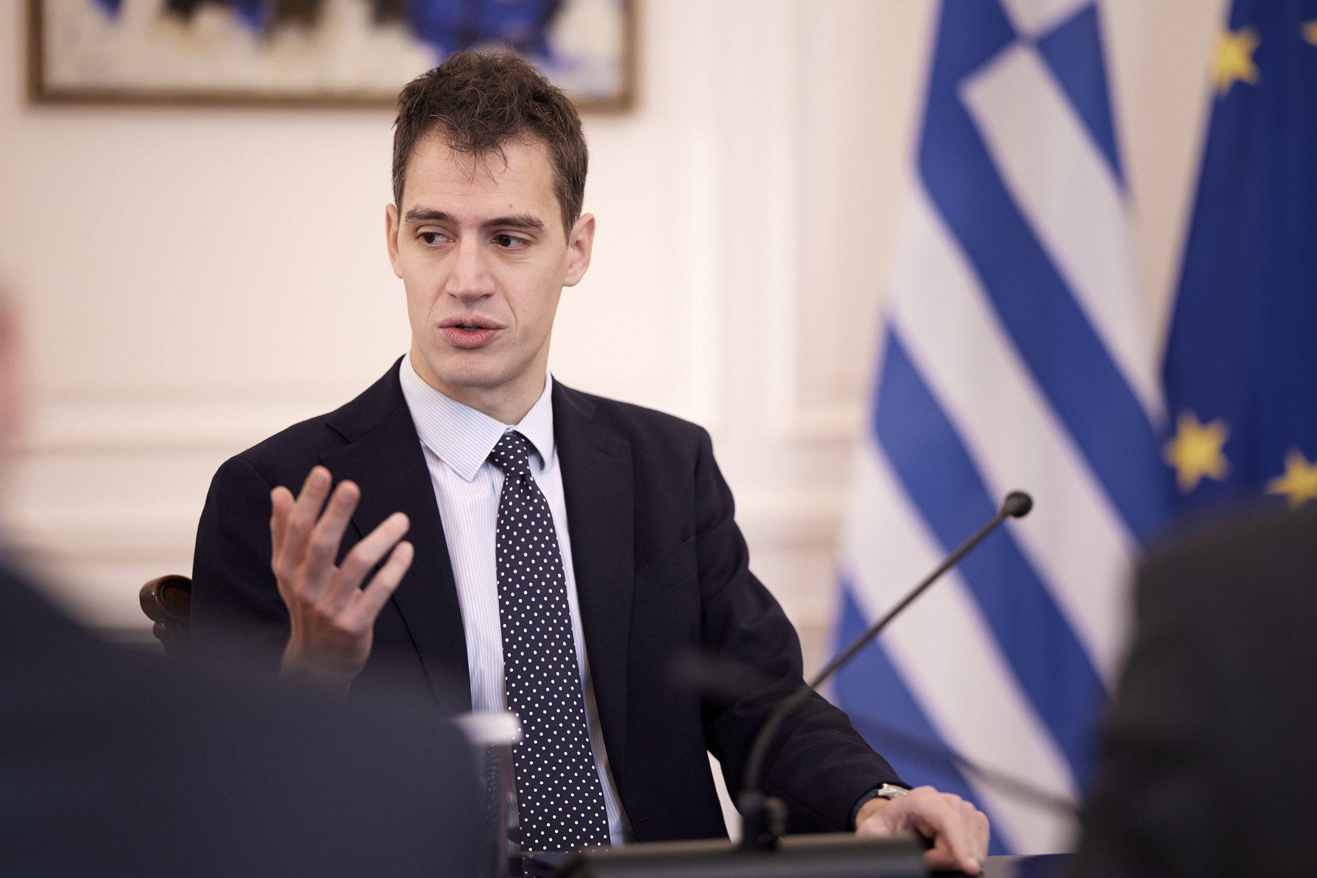 Arthur Mensch (Mistral): Η ΑΙ μπορεί να βοηθήσει τη δημόσια διοίκηση