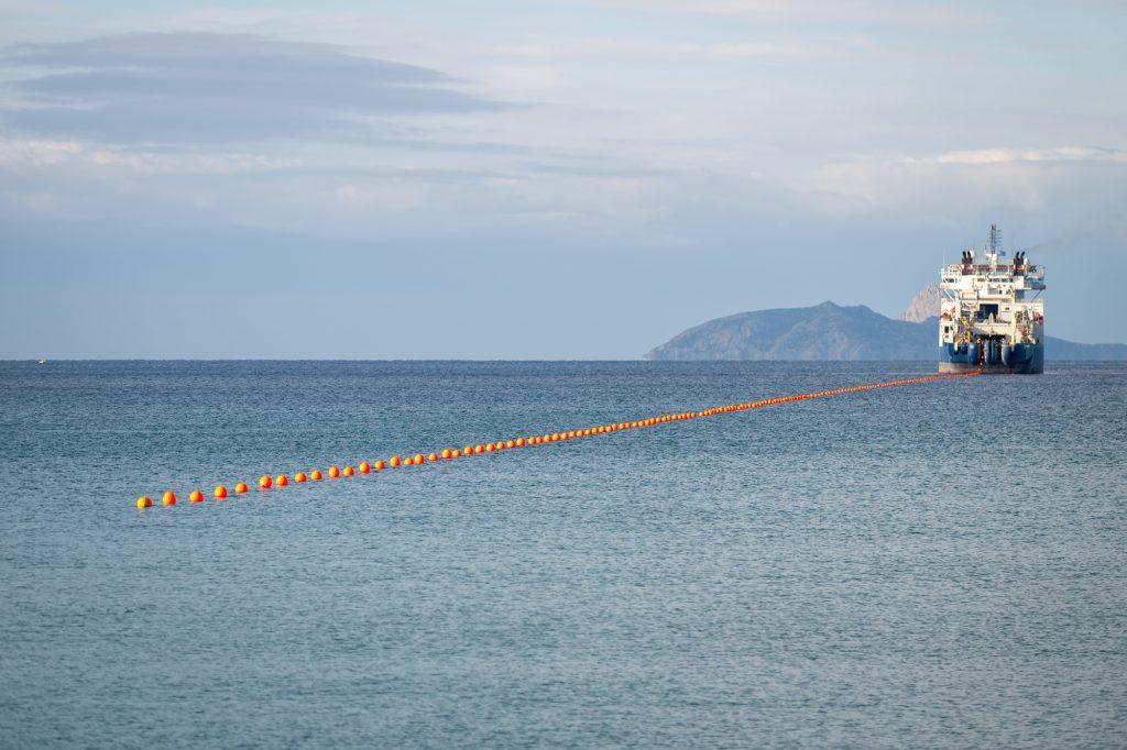 Vodafone: Ολοκληρώθηκε το κυρίως τμήμα του υποθαλάσσιου καλωδίου 2Africa