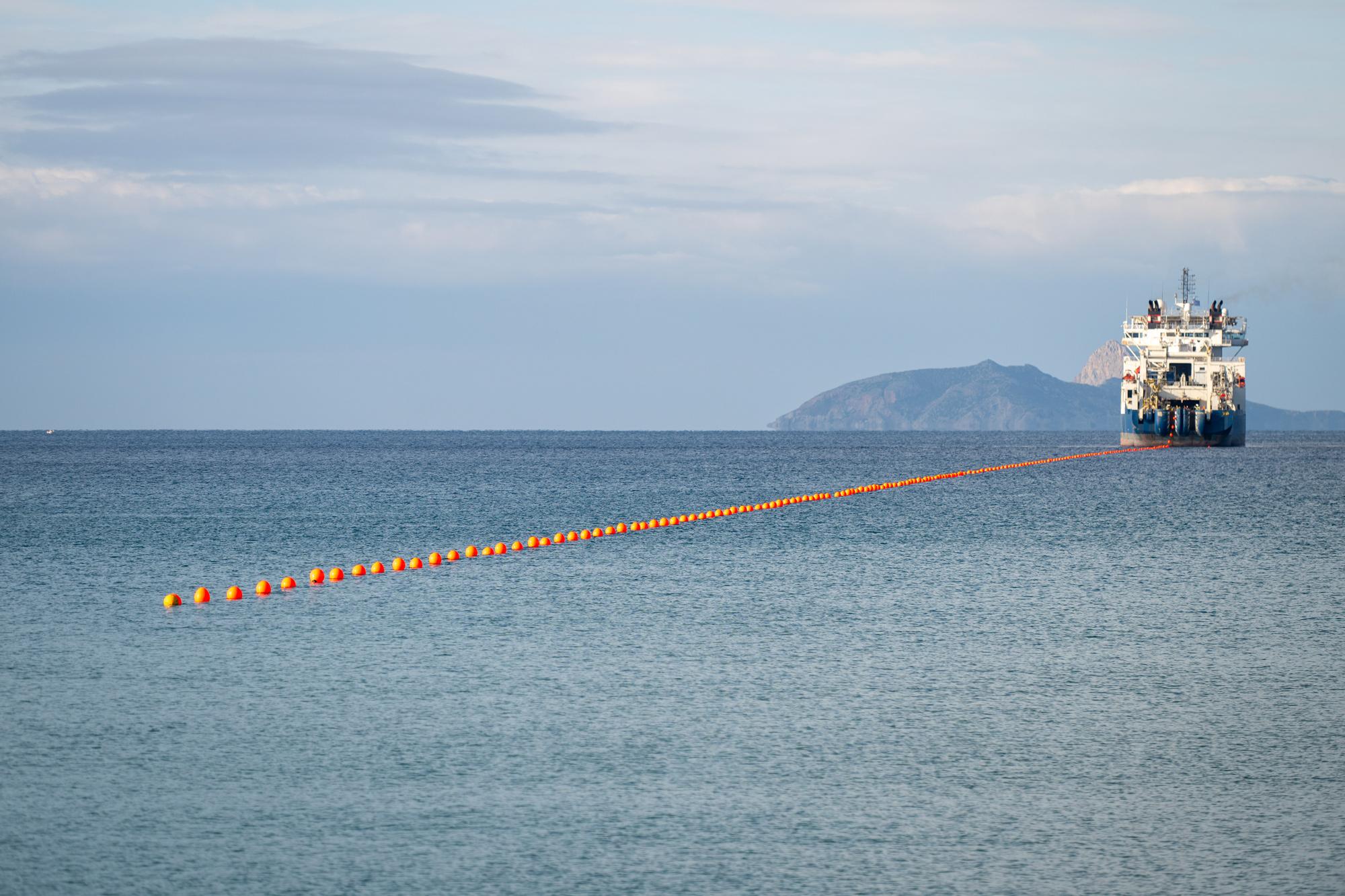 Vodafone: Ολοκληρώθηκε το κυρίως τμήμα του υποθαλάσσιου καλωδίου 2Africa