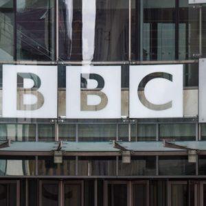 BBC: Το παραποιημένο βίντεο Τραμπ που οδήγησε στις παραιτήσεις δύο στελεχών