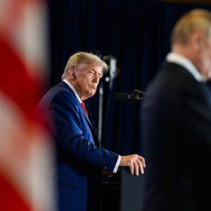 Ουκρανία – Axios: Συνεννοήσεις ΗΠΑ – Ρωσίας σε «κρυφό» σχέδιο Τραμπ για λήξη του πολέμου