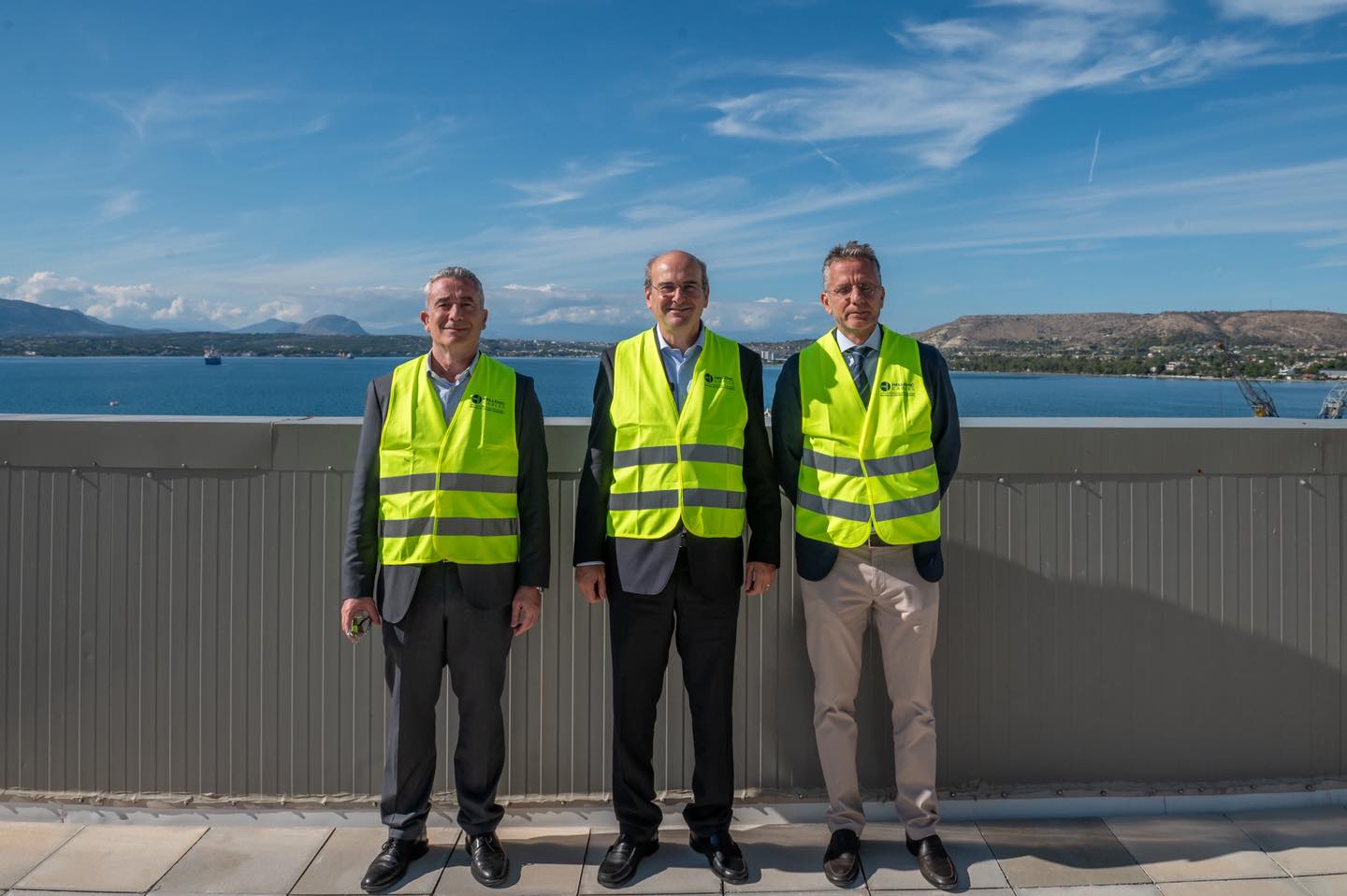 Ελληνικά Καλώδια: Ολοκληρώθηκαν οι νέες μονάδες στην Κόρινθο – Επίσκεψη Χατζηδάκη