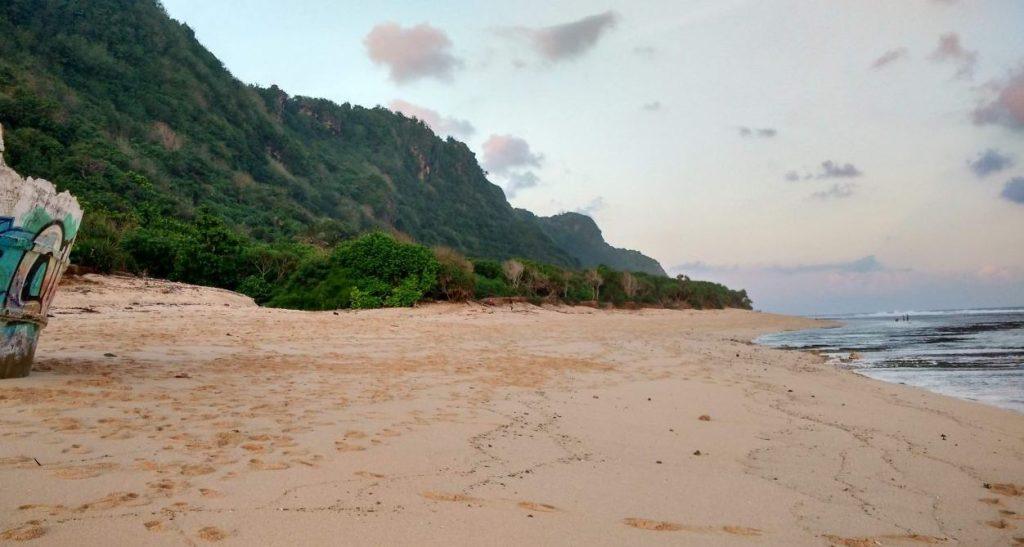 Μπαλί: «Stop» στις ιδιωτικές παραλίες λόγω υπερτουρισμού