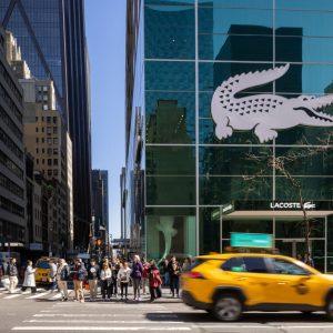 Lacoste: έο κατάστημα «ναυαρχίδα» στο Χονγκ Κονγκ