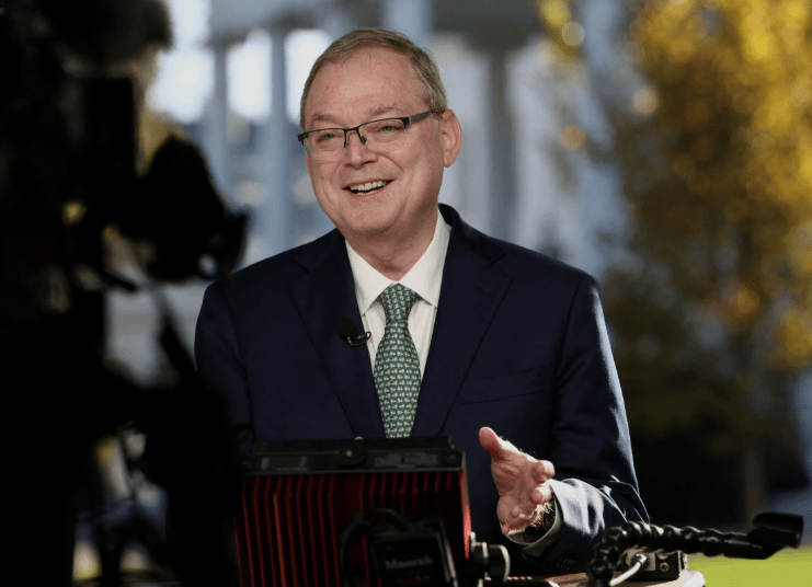 Κέβιν Χάσετ: Το φαβορί για την προεδρία της Fed (σύμφωνα με τον Λευκό Οίκο)